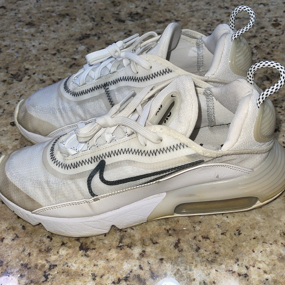 💫Nike Air Max 2090 - Picture 3 of 10